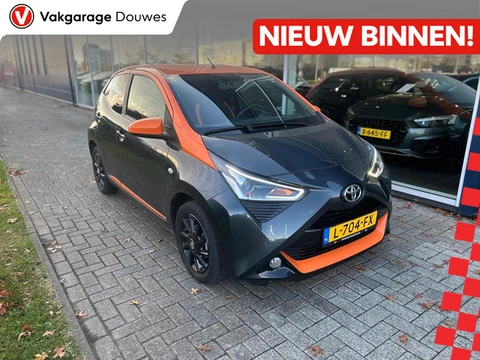 Toyota Aygo 1.0 VVT-i x-JBL Camera | Cruise