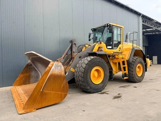 Volvo L180G (bj 2012)