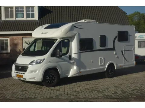 Eura mobiel Forster FORSTER T 699 EB 2x airco stab.systeem