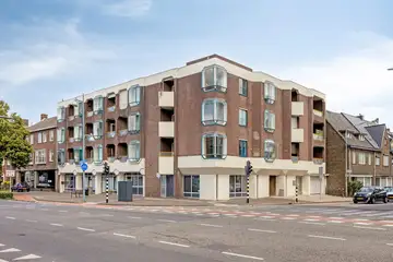 Woning aan de Rijksweg Noord te Geleen
