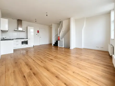 Woning aan de Schiedamseweg te Rotterdam