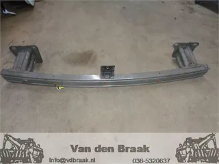 Opel Vivaro 2014-2019 Voorbumperbalk