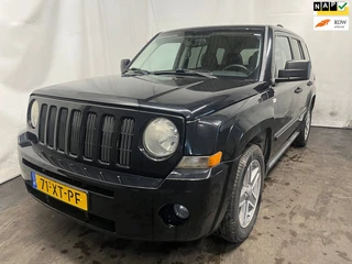 Jeep Patriot 2.4 Limited - Oliedruk lamp brandt