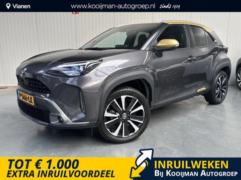 Toyota Yaris Cross 1.5 Hybrid Launch Edition Stuur/Stoel en voorruitverwarming, Parkeersensoren, tre