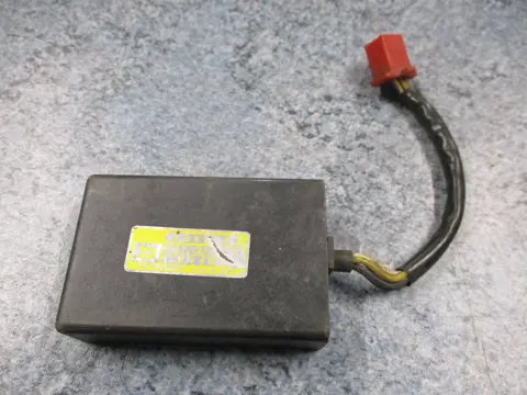 CDI UNIT Honda VF 700 750 F 1982 - 1985