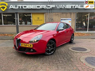 Alfa Romeo Giulietta 1.4 Turbo MultiAir Super|Sensoren V en A|Airco|Navi|Sportstoelen