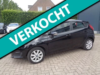 Ford Fiesta 1.0 Style airco, trekhaak, LM velgen