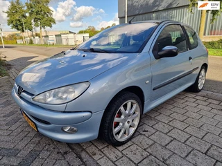 Peugeot 206 1.4 Gentry, Apk, Nap, Goed rijdend, Inruil mogelijk.