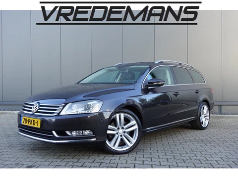 Volkswagen Passat Variant 1.4 TSI Highline BlueMotion DSG / PANO / NAVI