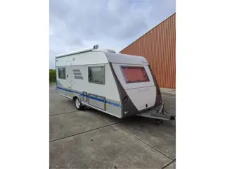 Hymer Eriba Swing 491 . (bj 2003)