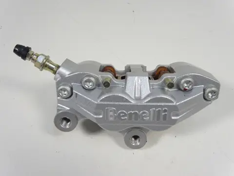 REMKLAUW LINKS VOOR Benelli 302 R 2020 - 2022