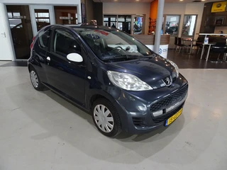 Peugeot 107 1.0-12V Car Play / Navi / Carkit / El. Ramen