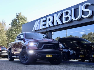 Dodge Ram 1500 5.7 V8 4x4 REBEL BLACK EDITION (bj 2024)