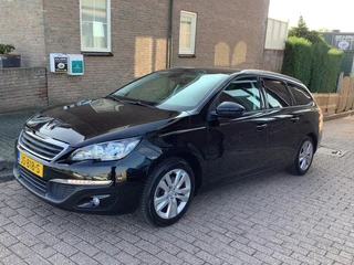 Peugeot 308 SW 1.2 PureTech Blue Lease Executive panoramadak nw apk