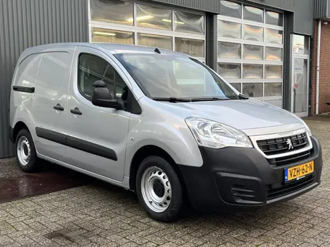 Peugeot Partner 120 1.6 HDi 75 Marge Airco Btw / Bpm vij Cruise controle Parkeerhulp achter Navigati