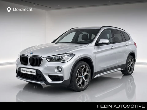 BMW X1 xDrive20i High Executive | xLine | Leder | Panorma | Driving Assistant Plus | Camera | Incl. 
