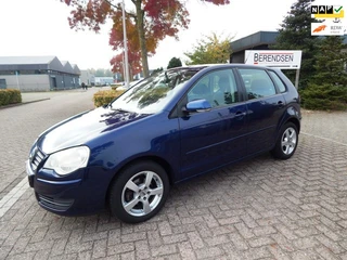 Volkswagen Polo 1.4-16V Comfortline 5 DRS