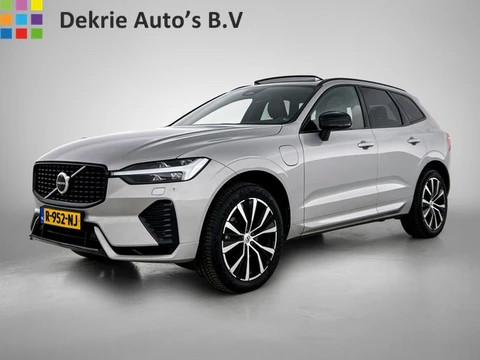 Volvo XC60 2.0 T6 Plug-in LongRange AWD Ultimate Dark / NL Auto / Panoramadak / Trekhaak / Leder-spo