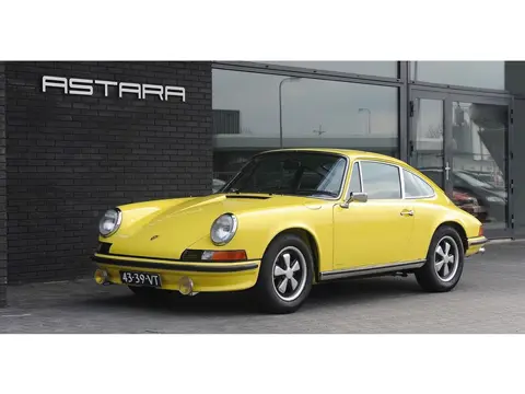 Porsche 911E 2.4 MFI coupe
