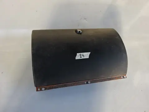 Glove box door for Ferrari 400