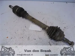 Citroen C4 1.6 HDi 2004-2008 Aandrijfas links voor