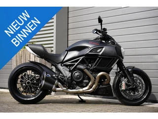 Ducati Diavel Dark Termignoni Nieuwe Riemen Black Edition (Bwj 2015)