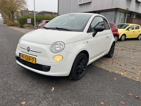 Fiat 500 1.2 Sport Airco,Lederen bekleding Enz. Keurig nette 500 met een Apk T/m 28-09-2027