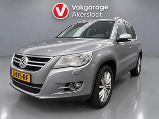 Volkswagen Tiguan 1.4 TSI Sport&Style / Parkeersensoren / Bluetooth / Airco / Navi / Trekhaak