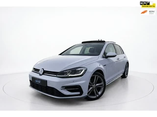 Volkswagen Golf 1.5 TSI Highline 3x R LINE PANO VIRTUAL CAM