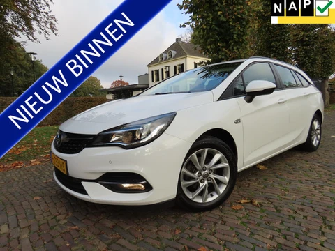 Opel Astra Sports Tourer 1.2 Edition Ecc Cruisecontrol Achteruitrijcamera Navigatie Comfortstoelen P