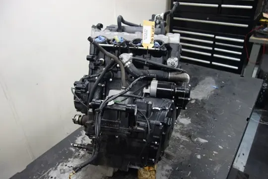 MOTORBLOK Suzuki GSR 600 2006 - 2009