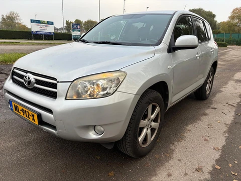 Toyota RAV4 2.0 VVTi Executive / Automaat / Elek ramen
