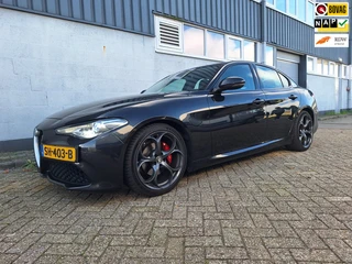 Alfa Romeo Giulia 2.0T Super Veloce met Squadra Massimo