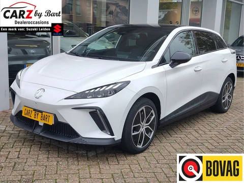 MG Mg4 electric TROPHY EXTENDED RANGE 77 kWh 360 Camera | Warmtepomp | Keyless | Stuurverwarming