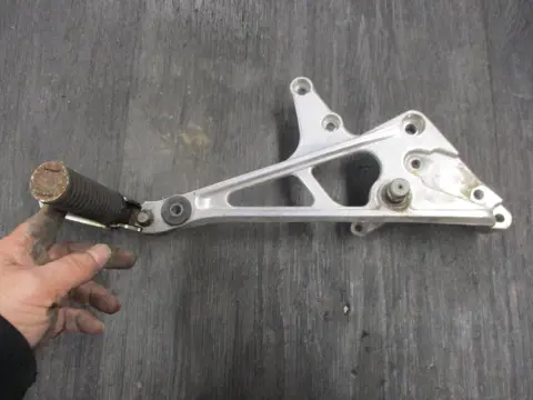 RECHTER SCHETSPLAAT Honda CBX 550 F2 1982 - 1985