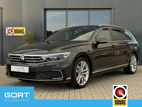 Volkswagen Passat Variant 1.4 TSI PHEV GTE Business TREKHAAK | IQLIGHTS