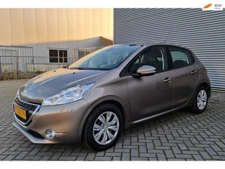 Peugeot 208 1.2 VTi Envy NAVI PSENSOR CRUISE TREKHAAK 2 X SLEUTELS