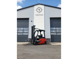 JONGE Linde E20 Triplex met sideshift en 5.2m mast!! lage instap. bj2021