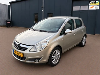 Opel Corsa 1.4-16V Business 1e Eig