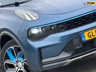 Lynk & Co 01 1.5 PHEV Plug in Hybrid - Volaton Blue - BLIS/Panorama/Trekhaak - 69dkm