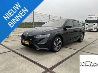 Skoda Octavia Combi 1.4 TSI RS iV PHEV Business | PANO | STANDKACHEL | TREKHAAK