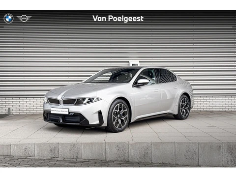 BMW i3 Sedan 50 xDrive First Edition 113.4 kWh | M Sportpakket | Innovation Pack | Trekhaak