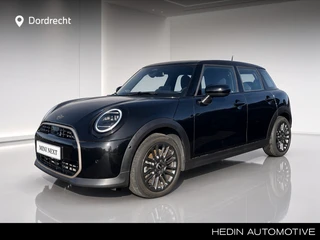 MINI 5-deurs 1.5 Cooper C Favoured M | 17" | Head-Up | Harman Kardon | Stoel/Stuurverwarming | JCW S