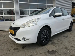 Peugeot 208 1.2 VTi Active ( AIRCO / CRUIS CNTRL / EXPORTPRICE)