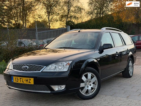 Ford Mondeo Wagon 1.8-16V Platinum Cruise Airco P.Sensor