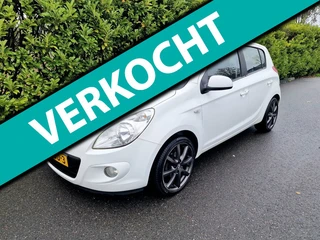 Hyundai I20 1.2i DynamicVersion Airco parkeersensoren