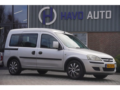 Opel Tour 1.4-16V Essentia, TREKHAAK, NAP (bj 2008)