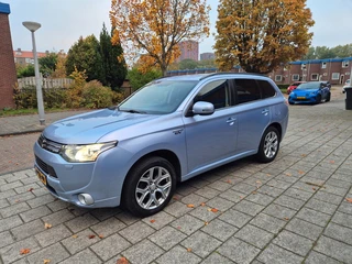 Mitsubishi Outlander 2.0 PHEV Instyle Plug-In Hybrid Leder Panorama