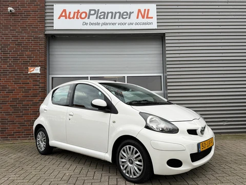 Toyota Aygo 1.0-12V! 5-Deurs! Airco! Nieuwe APK!