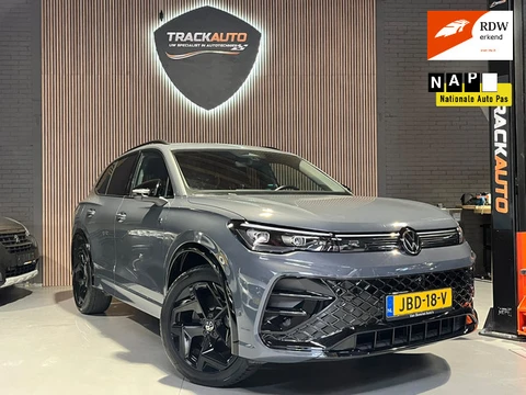 Volkswagen Tiguan 1.5 eHybrid 272PK R-Line Edition Navi.Panodak.Trekh.ClimaC.CruiseC.LMV!!!